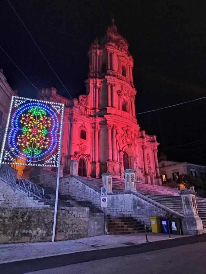 Villa Casa Basilico' A Modica Vicino Duomo S. Giorgio Exterior foto